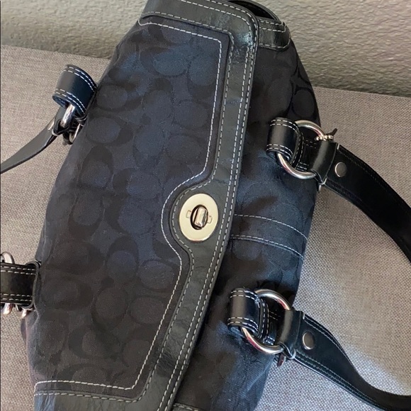 Coach handbag - Picture 2 of 7